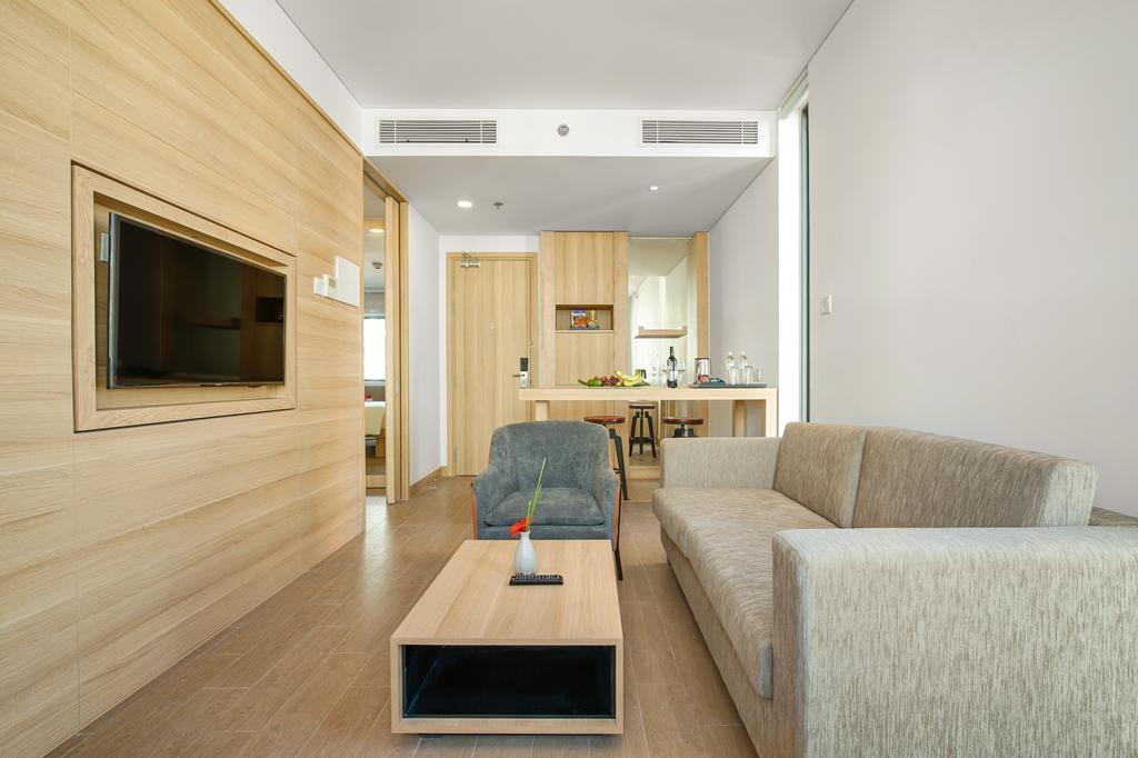 Carinae Danang Hotel Экстерьер фото